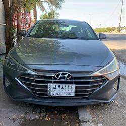 هیوندای ئەلەنترا